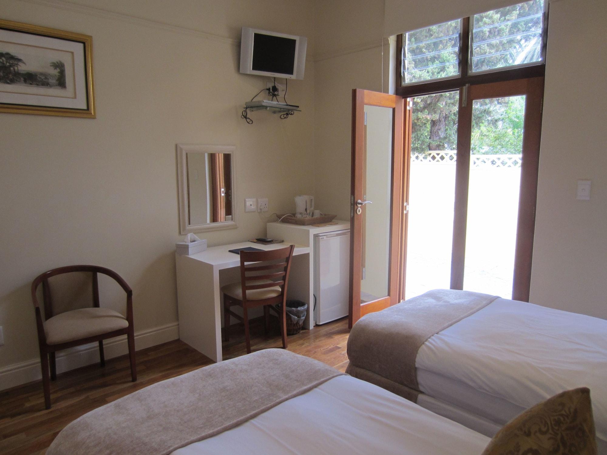 Loloho Lodge - 24H Solar Power เคปทาวน์ ภายนอก รูปภาพ